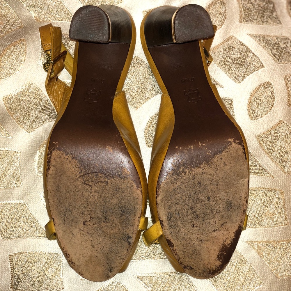 Heels - Picture 2 of 2